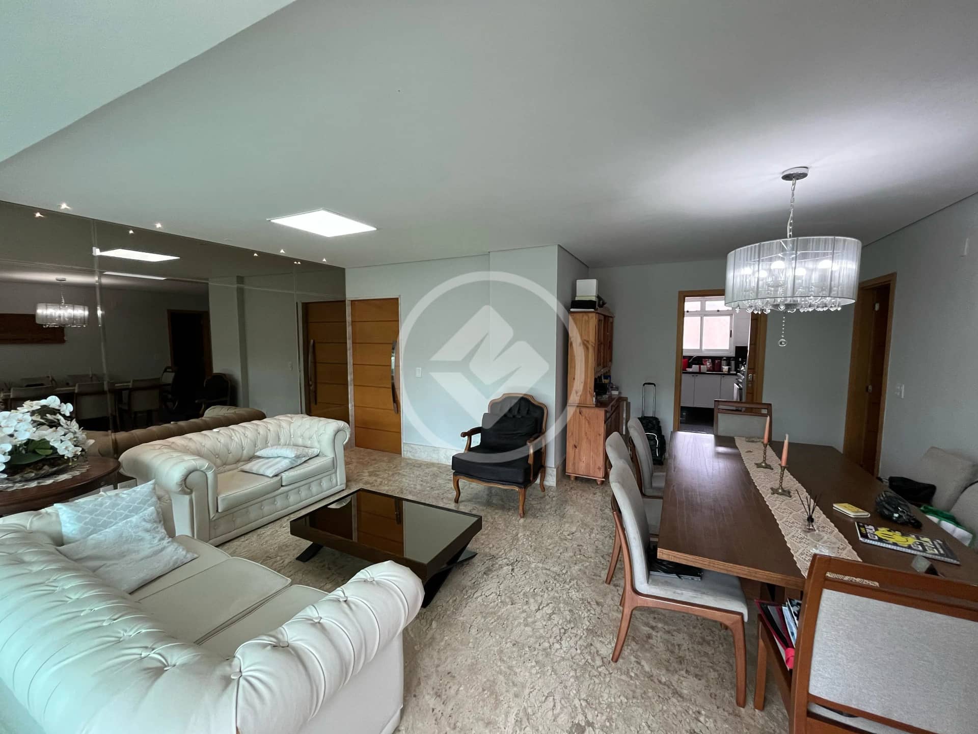 Apartamento com 4 quartos (2 suítes) e 144 m² à venda no Belvedere, Belo Horizonte — foto 2