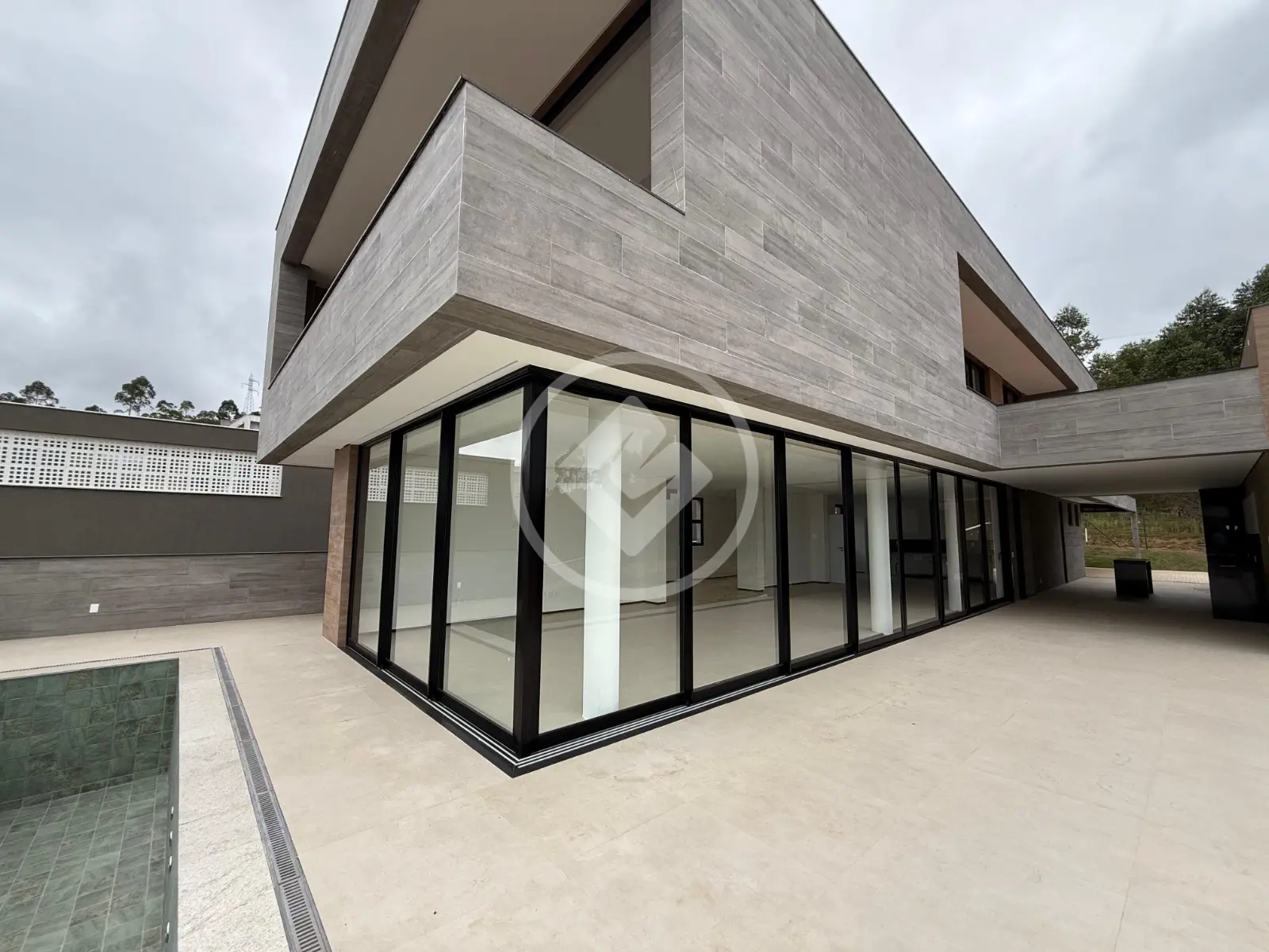 Casa em Condomínio à Venda — foto 3