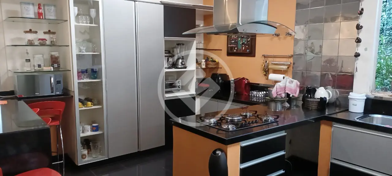 Casa comercial com 6 quartos e 550 m² à venda no Estoril, Belo Horizonte — foto 4