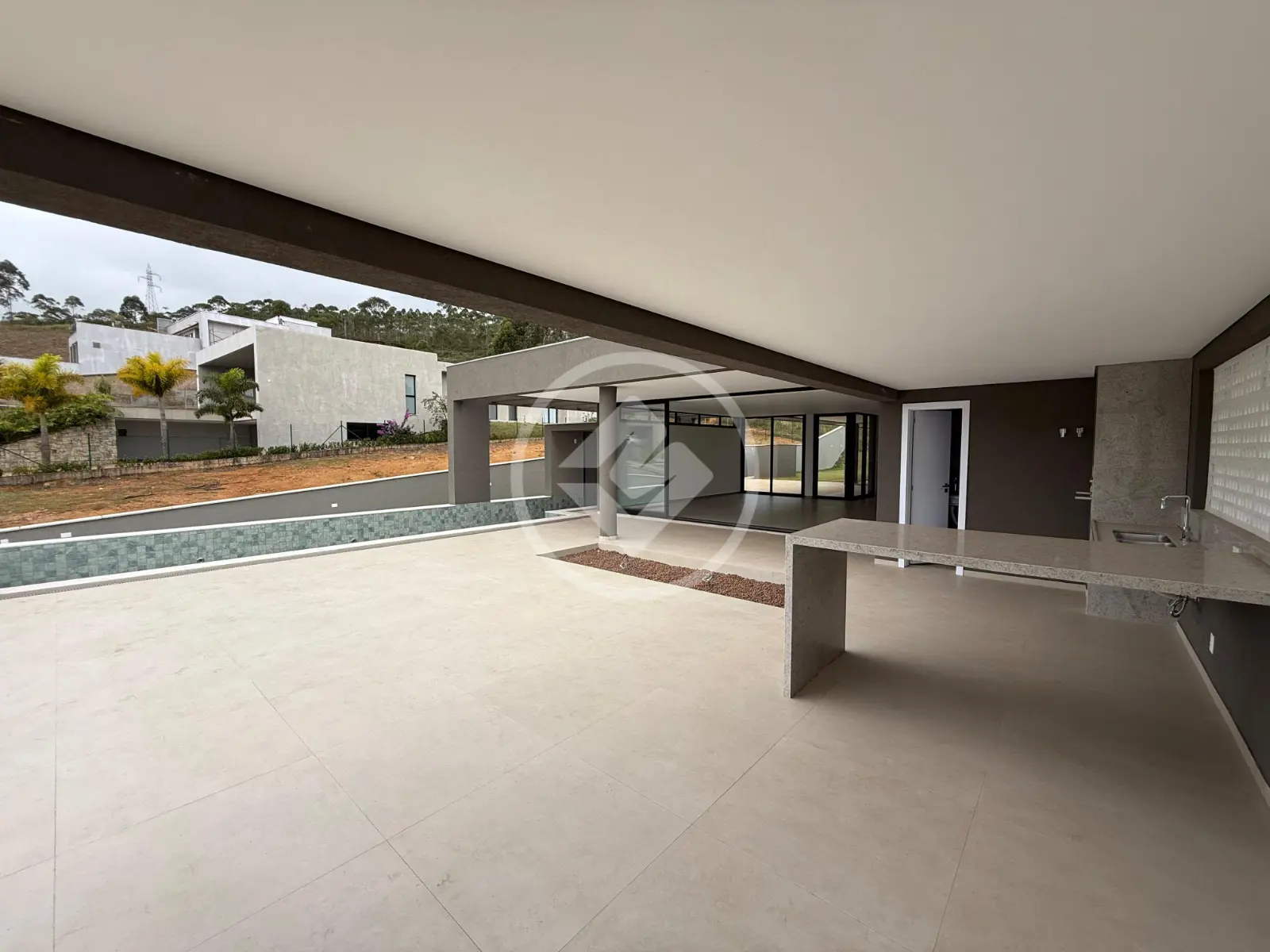 Casa em Condomínio à Venda — foto 3