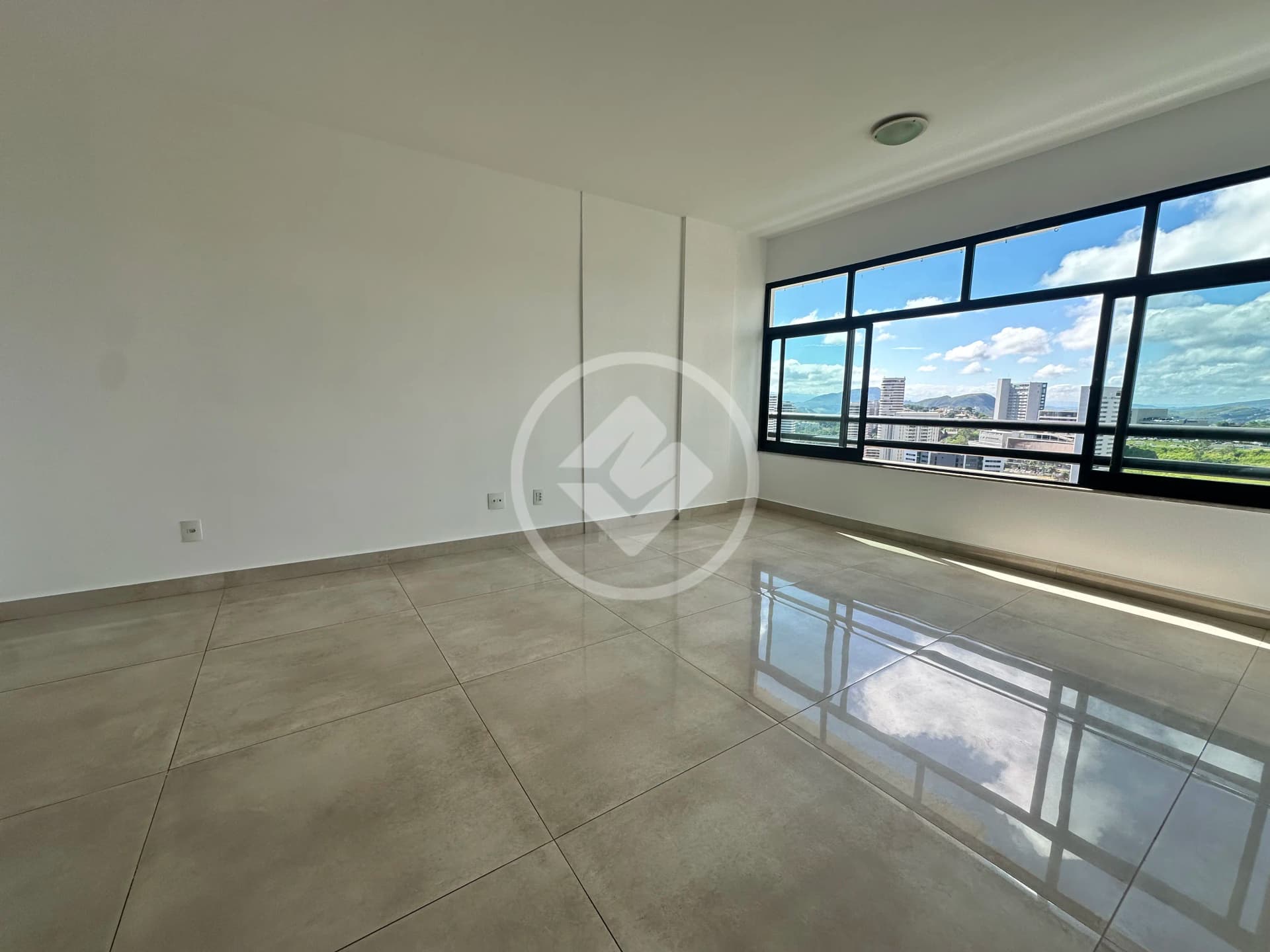 Apartamento com 2 quartos e 103 m² à venda no Vale do Sereno, Nova Lima — Vale do Sereno, Nova Lima