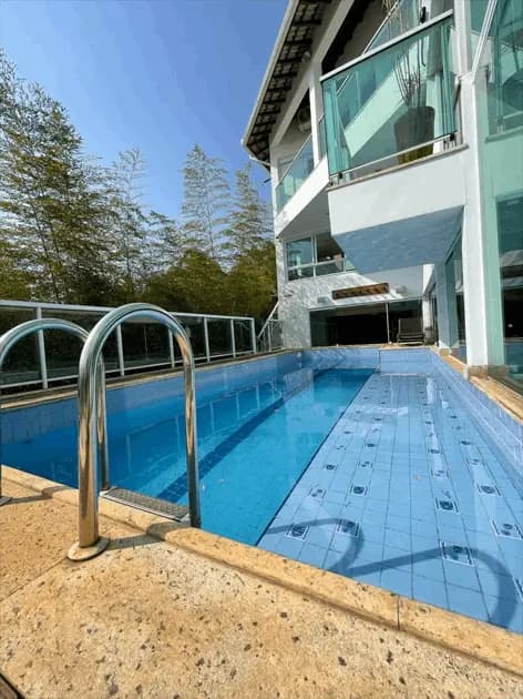 Casa em condomínio com 6 suítes e 800 m² à venda na Vila Alpina, Nova Lima — Vila Alpina, Nova Lima