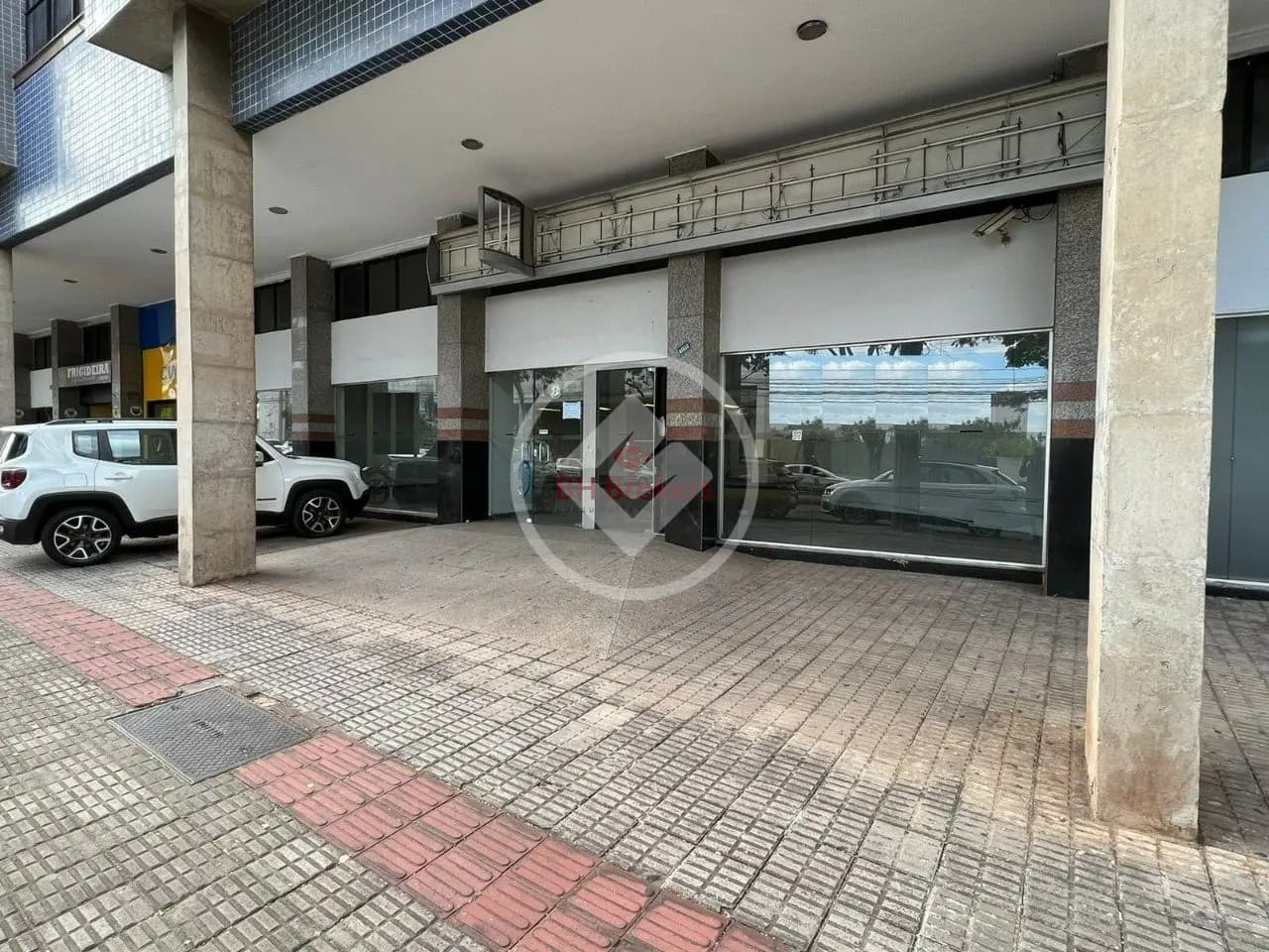 Loja com 484 m² à venda no Santa Lúcia, Belo Horizonte — Santa Lúcia, Belo Horizonte