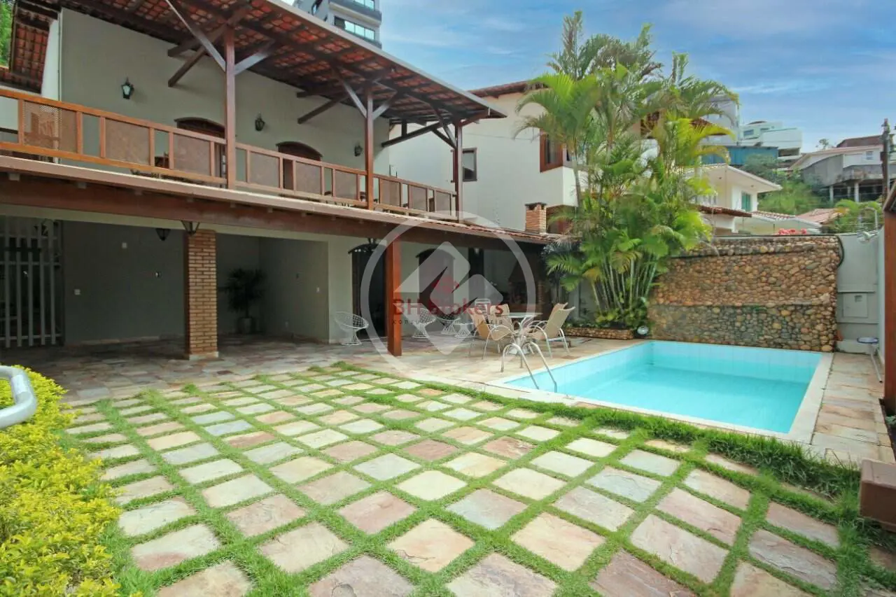 Casa com 4 quartos e 452 m² à venda no São Bento, Belo Horizonte — São Bento, Belo Horizonte