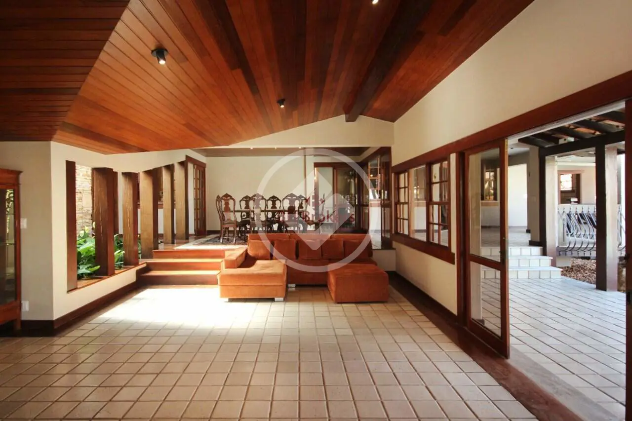 Casa com 5 quartos (4 suítes) e 655 m² à venda no Mangabeiras, Belo Horizonte — Mangabeiras, Belo Horizonte