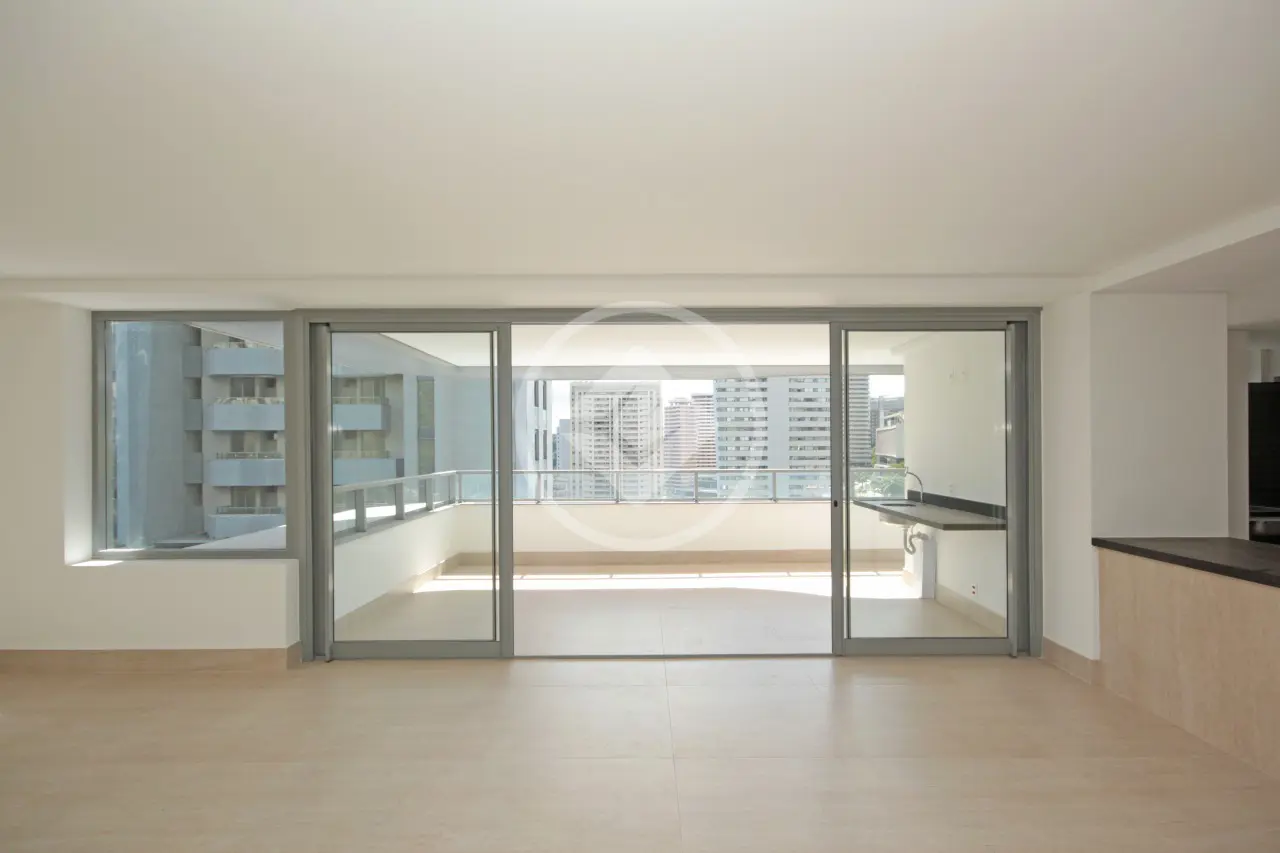 Apartamento com 4 quartos (2 suítes) e 188 m² à venda no Vale do Sereno, Nova Lima — Vale do Sereno, Nova Lima