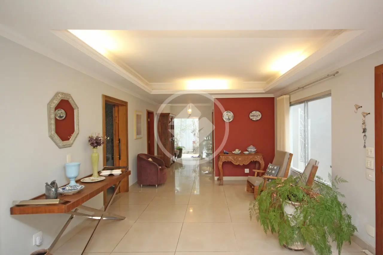 Casa com 4 quartos (2 suítes) e 420 m² à venda no Comiteco, Belo Horizonte — Comiteco, Belo Horizonte