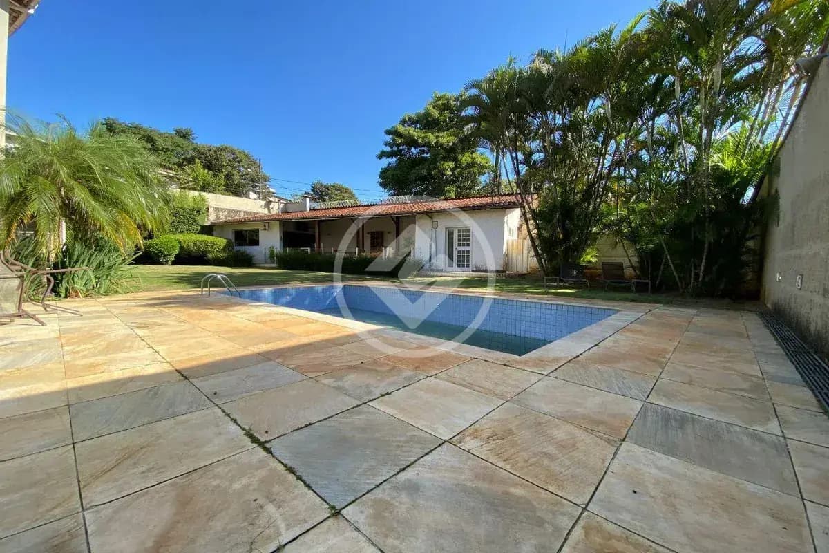 Casa em condomínio com 4 quartos (3 suítes) à venda no Ouro Velho Mansões, Nova Lima — Ouro Velho Mansões, Nova Lima