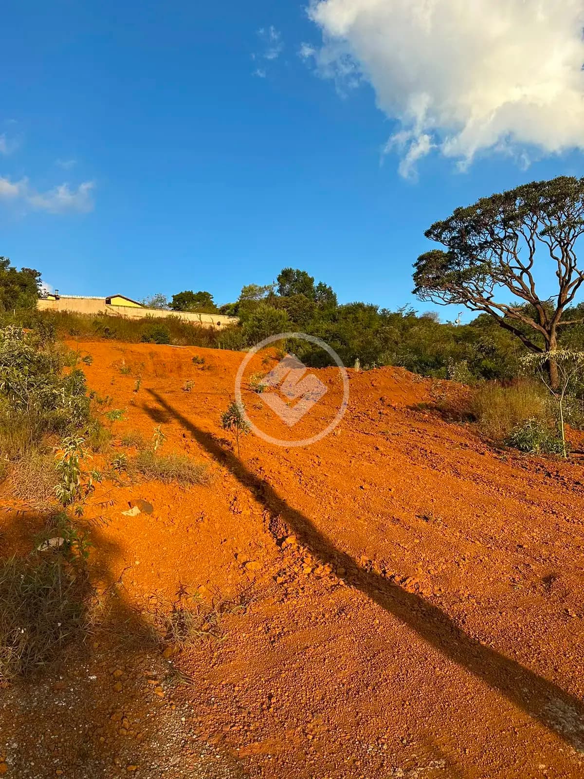Lote em condomínio com 872 m² à venda no Balneário Água Limpa, Nova Lima — Balneário Água Limpa, Nova Lima